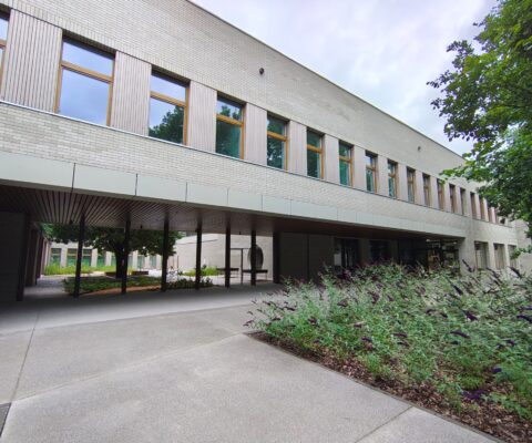 Szkoła nr&nbsp;406 / Warszawa